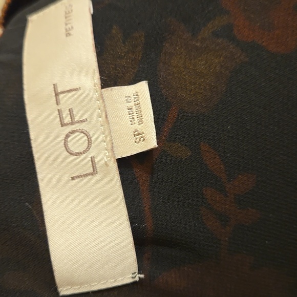 Loft black and orange floral print blouse Sz SP - Picture 8 of 9